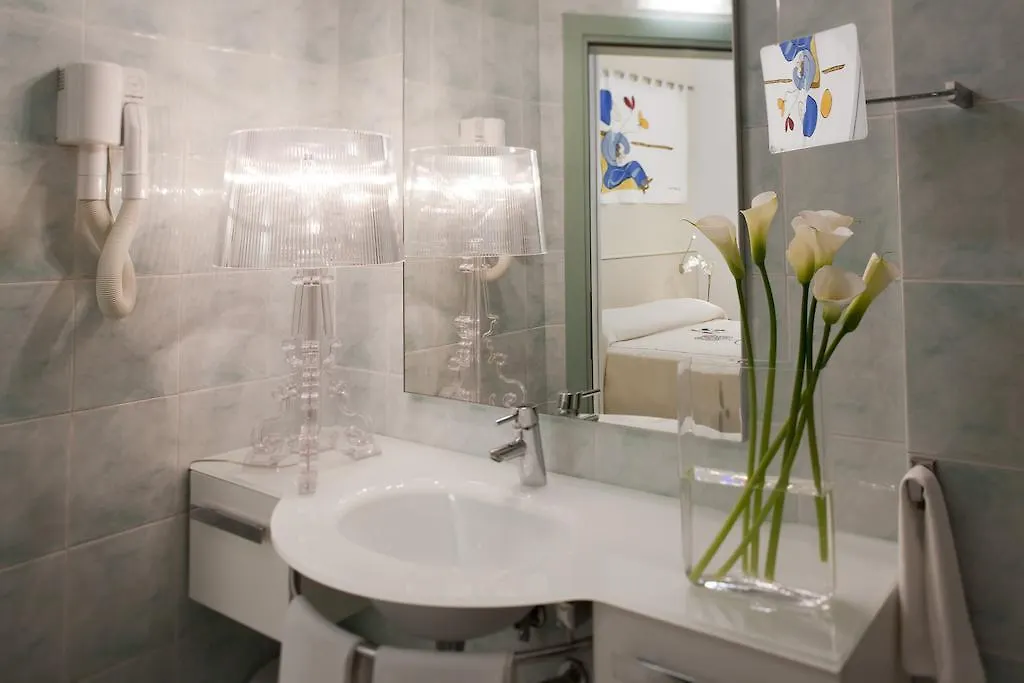 **** Aparthotel Hotel Eros Residence Cervia Italia